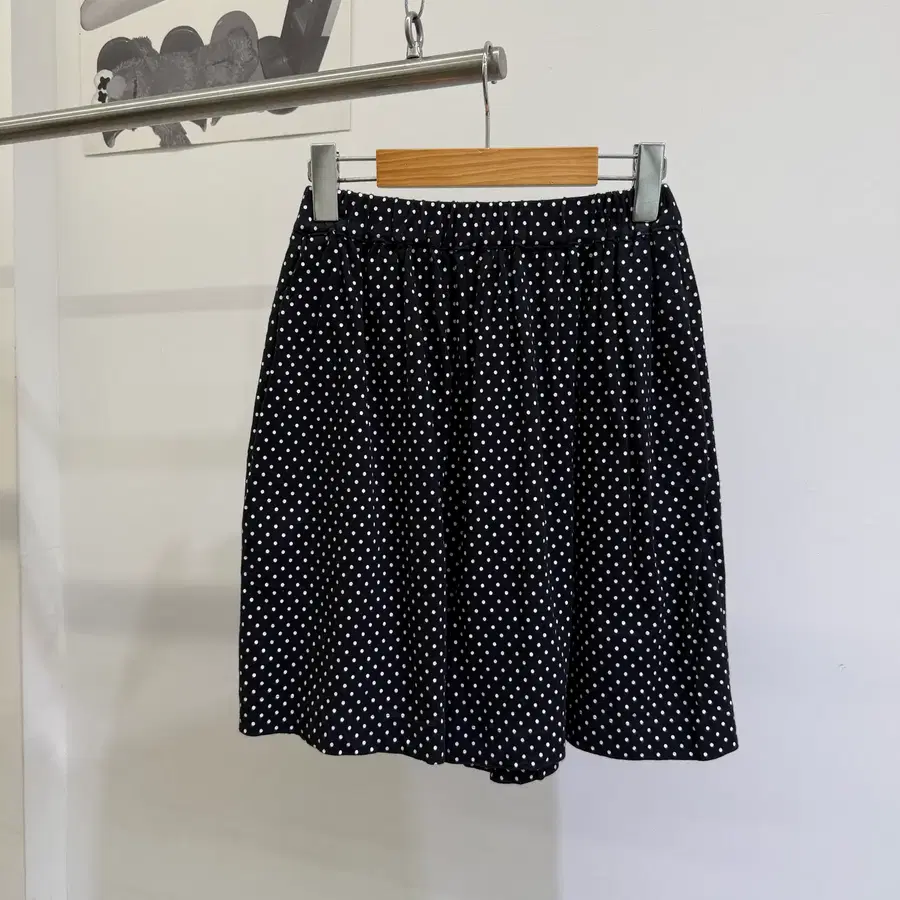 TRICOT COMME DES GARCONS 도트 반바지