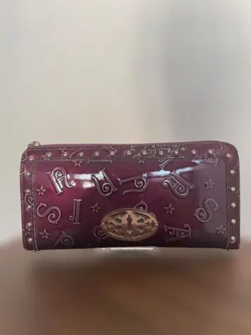 ANNA SUI 퍼플 에나멜 스터드 장지갑