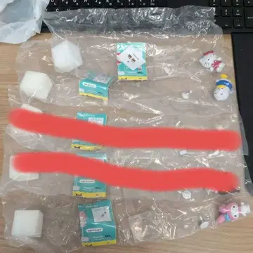 [ 낱개 판매 가능 ] 산리오 겟 오치 군 힘내 목욕탕 청소 피규어 세트