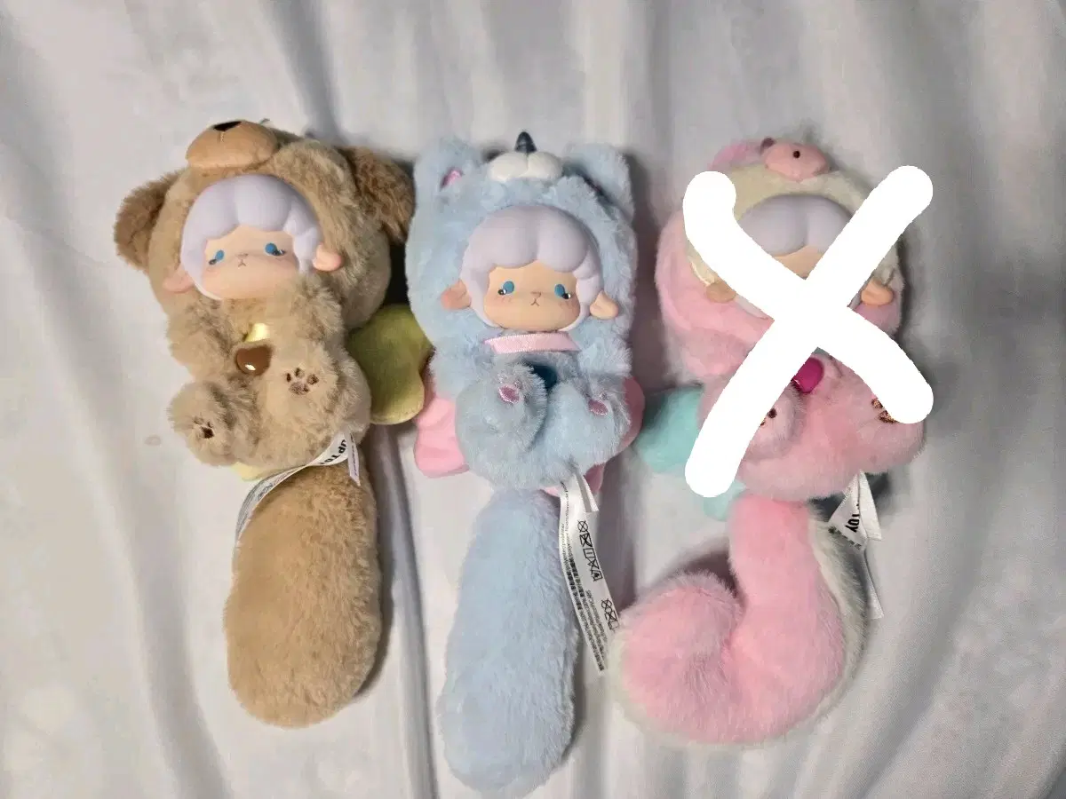 탑토이 빅테일 크리터크루 인형 키링 팝니다.