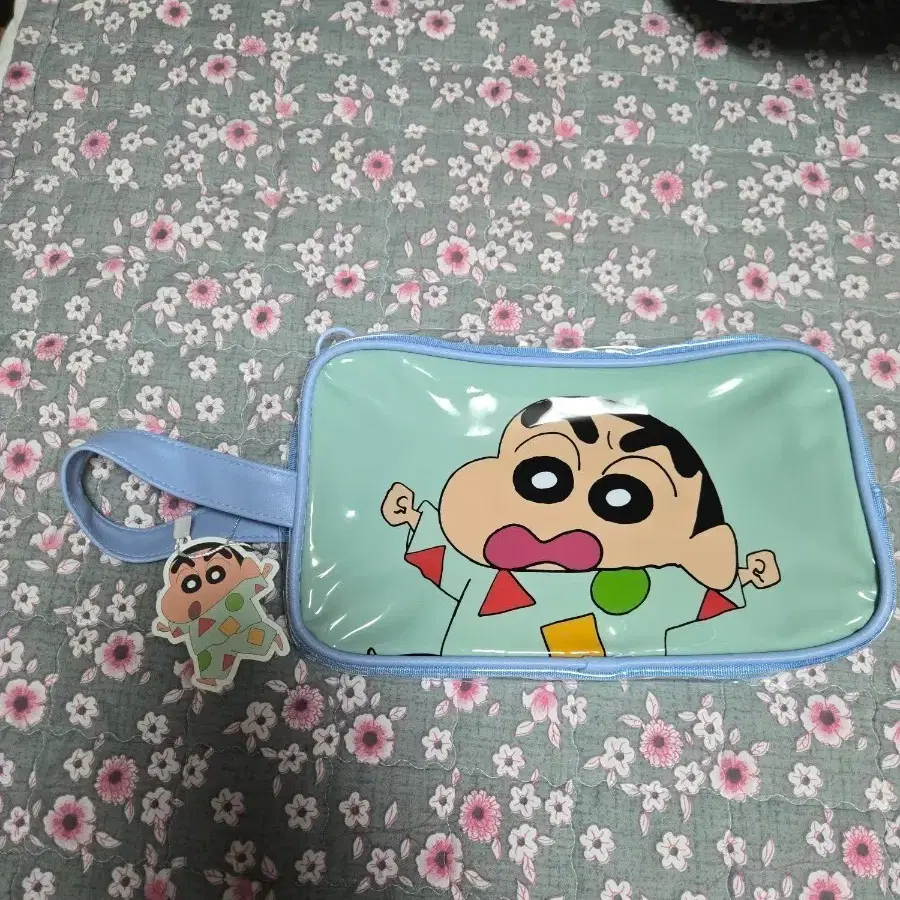 짱구는못말려 파우치