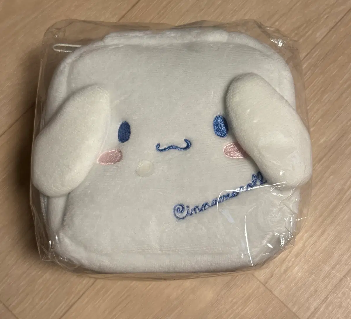 산리오 정품 시나모롤 컷트 파우치(CND Cut Pouch) 미개봉
