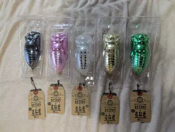 오오고마다라 번데기 피규어