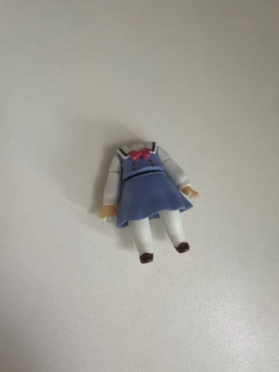 넨도로이드 몸통 넨신매매 교복 옷