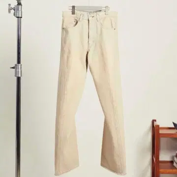 NVRFRGT 3DTwistedJeans 사이즈 2