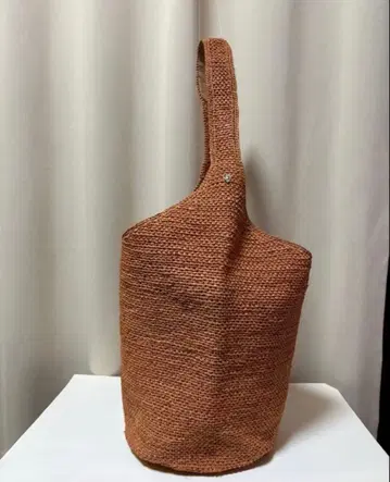 헬렌 카민스키 라피아 카고백 원 숄더 미사용 새상품