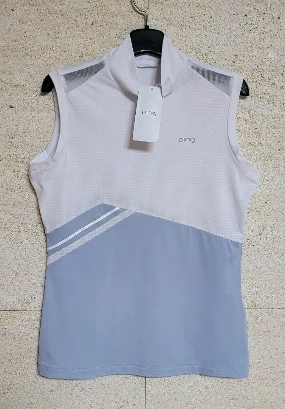 핑 골프 여성 컬러 블럭 하이넥 민소매 90(새상품)