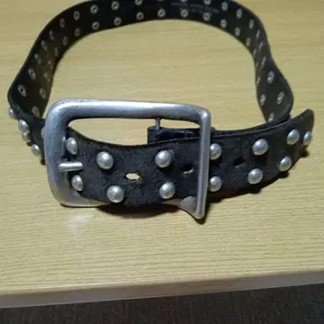 빈티지 Genuine Saddle Leather 스터드 벨트 블랙