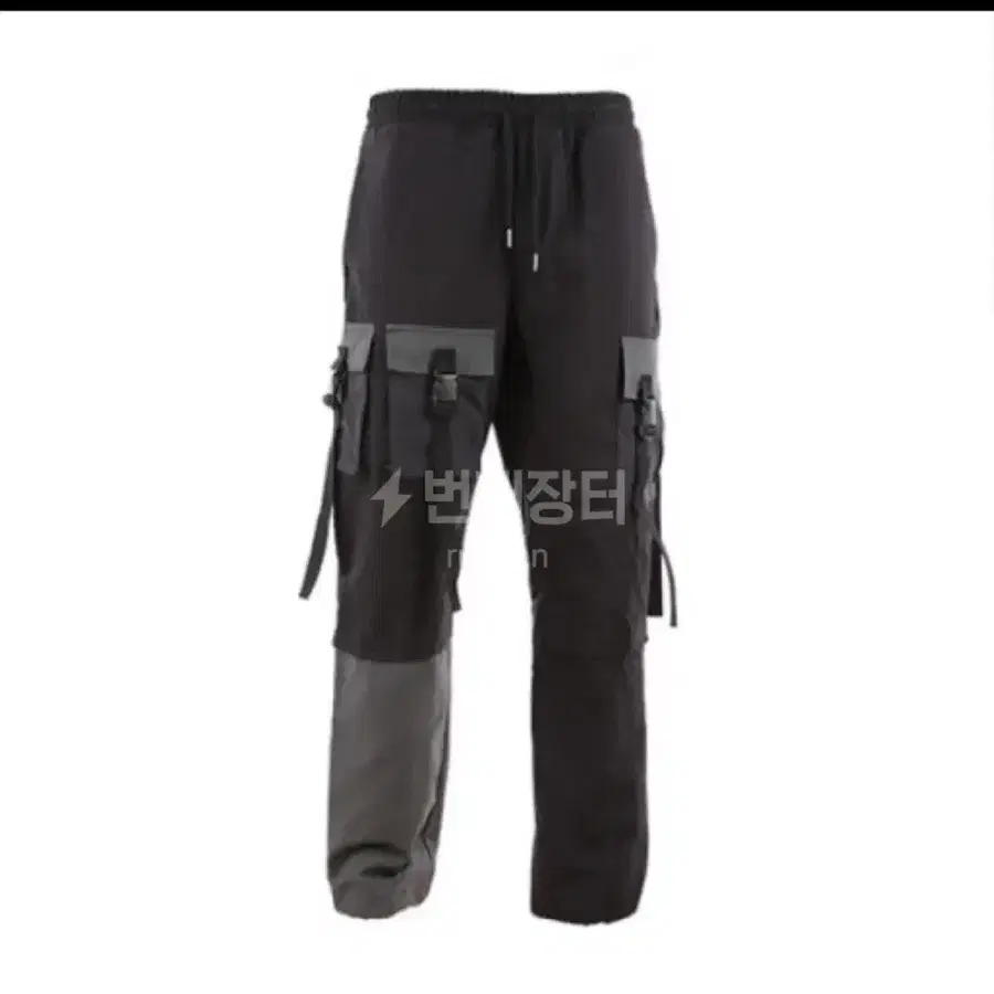 어웬드 카고팬츠 2사이즈