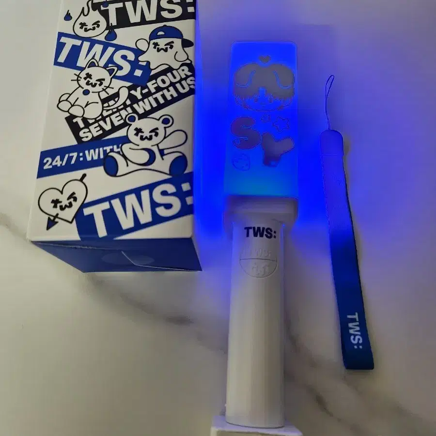 투어스 투로나봉