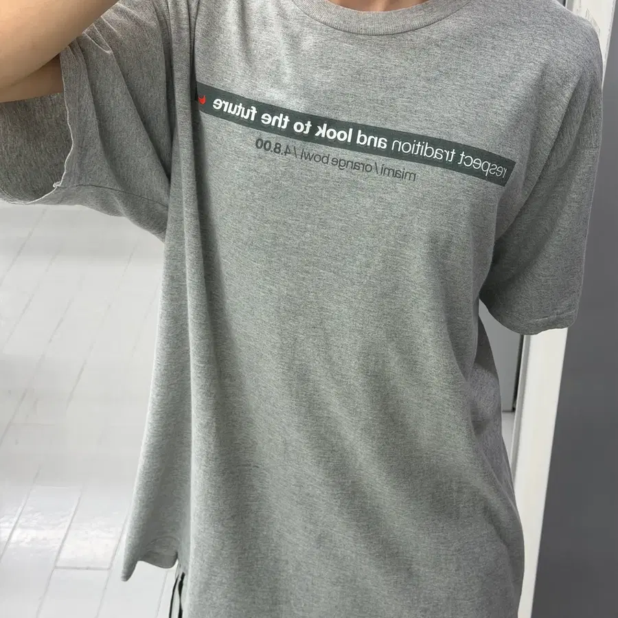 (XL) 나이키 90s OG 반팔 티셔츠 그레이