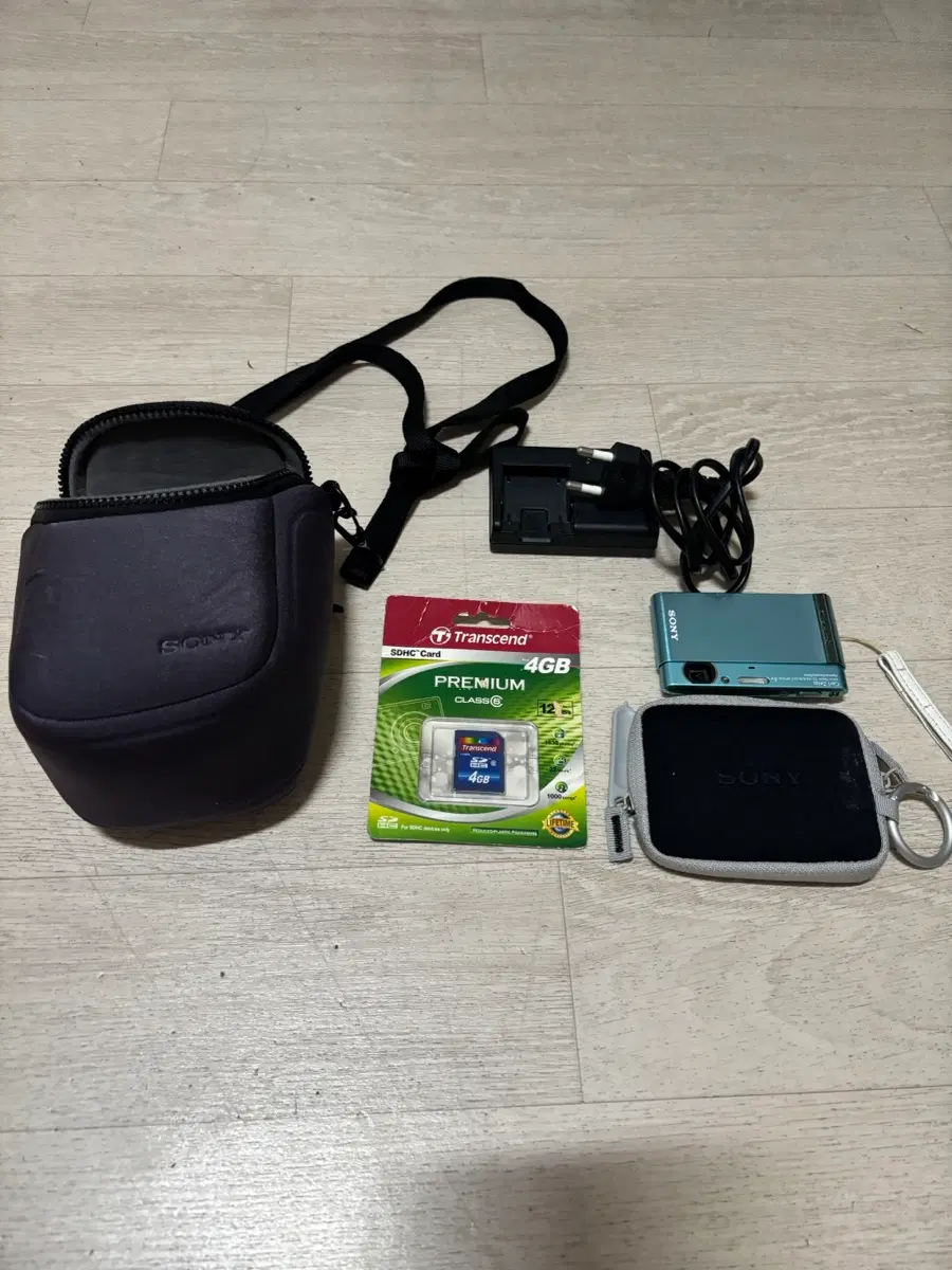 소니 사이버 샷 cybershot T90 카메라