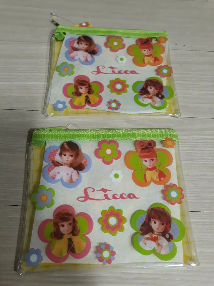 리카짱 파우치