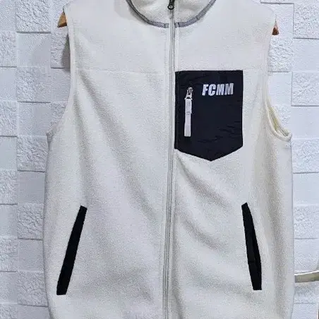 FCMF 플리스 조끼 아이보리 M