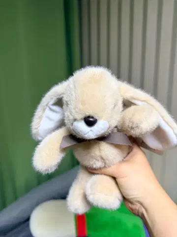 토끼 인형키링 베이지색 리본