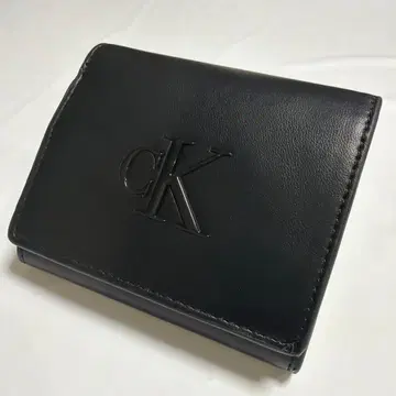 Calvin Klein 이단 접이식 지갑 블랙 FRID 기능 포함