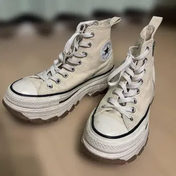 [새상품급] CONVERSE 통굽 하이컷 스니커즈 아이보리 25cm
