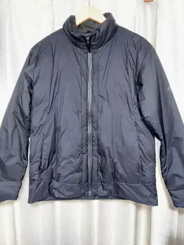 DESCENTE ALLTERRAIN 히트 서큘레이션 이너 다운 M