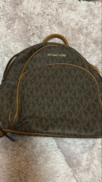 MICHAEL KORS MK 로고 백팩