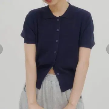 [ umm. ] 카라 달린 아일렛 폴로 가디건