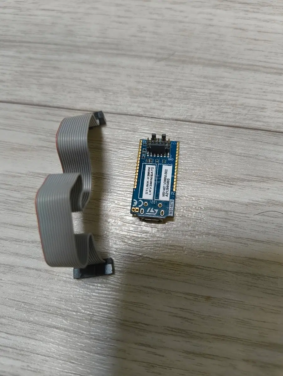 ST-LINK V3 mini 디버거
