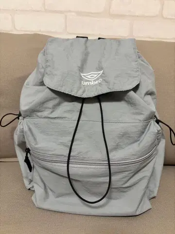 Umbro 엄브로 플랩 백팩