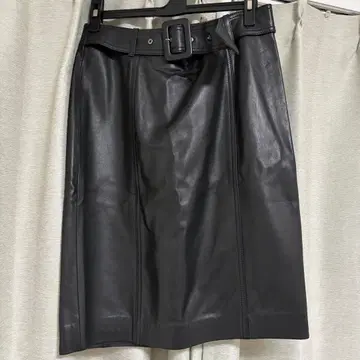 aquascutum 가죽 타이트 스커트 양가죽
