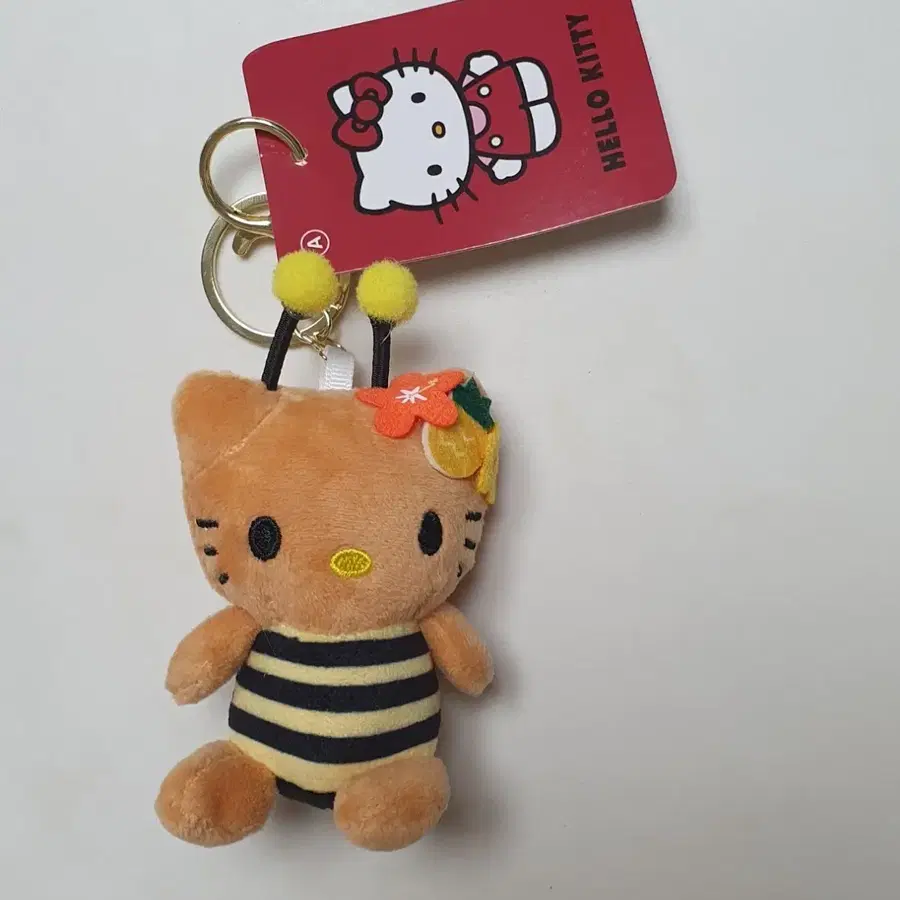 헬로키티 꿀벌 인형 키링 새상품
