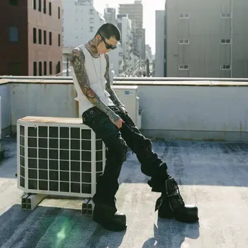 Unconscious.jp / obsidian Recurve Boots | 브랜드 중고거래 플랫폼