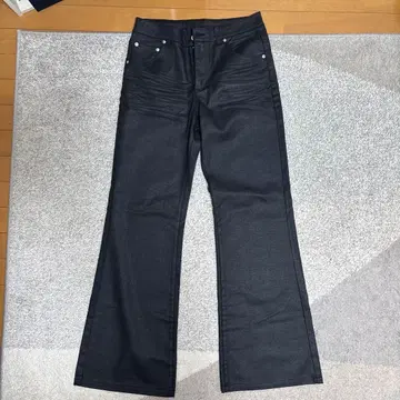 LANDONESS 부츠컷 데님 블랙