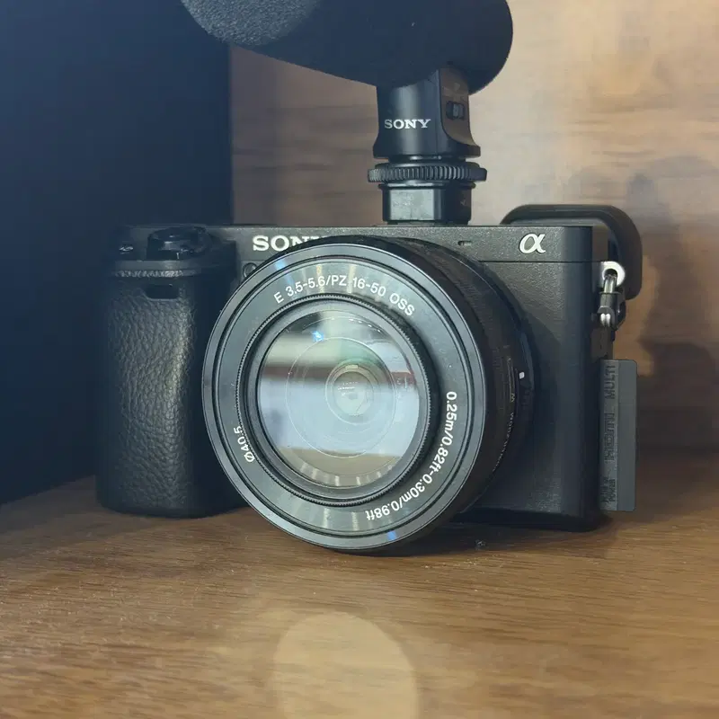 소니 A6400