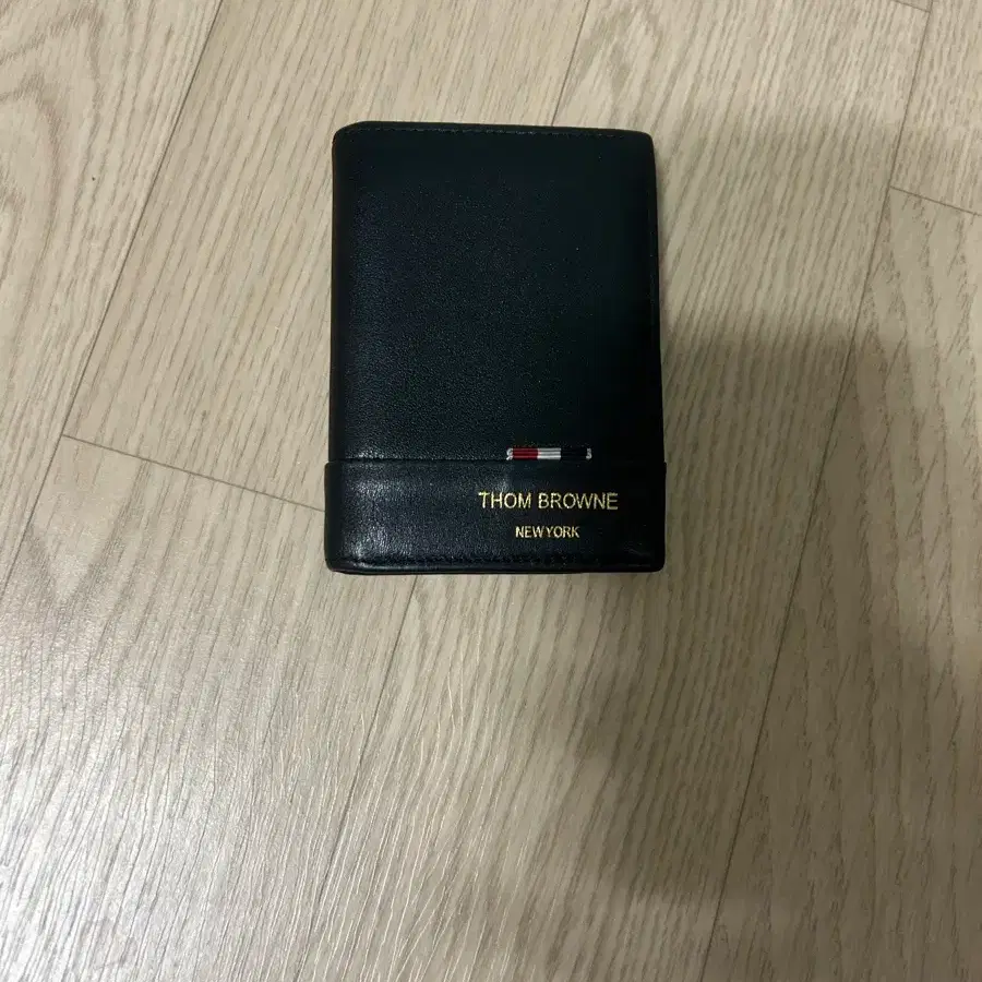 톰브라운 지갑