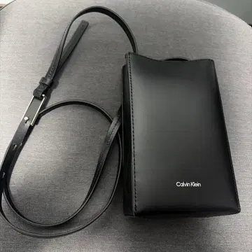 Calvin Klein 숄더백