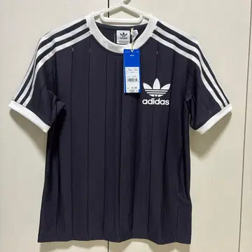 [ 새상품 ] adidas 아디다스 핀스트라이프T셔츠 AURBLA
