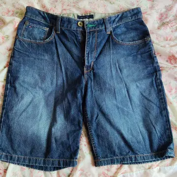 TOMMY HILFIGER 데님 숏팬츠 34인치 중고품