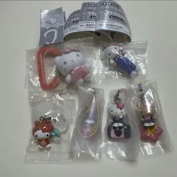 산리오 캐릭터즈 케로케로 파티 메지루시 액세서리 헬로키티