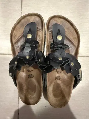 유나이티드 애로우즈 BIRKENSTOCK 플라워 샌들 네이비 36