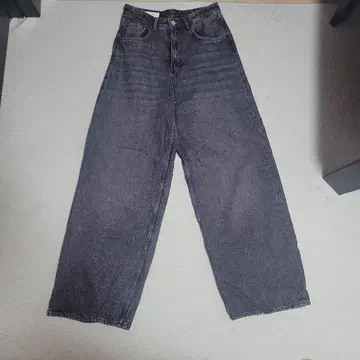 세일 가격 ZARA 배기 핏 데님 그레이 EUR34 자라