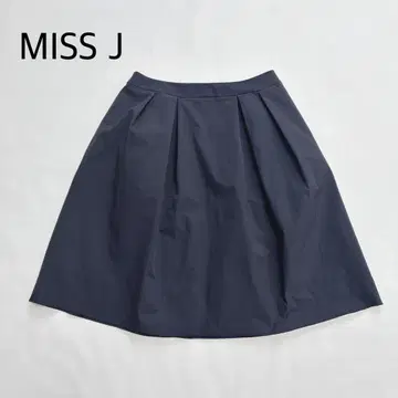 미사용 미스 제이 MISS J 턱 플레어 스커트 탄력감 입체 실루엣