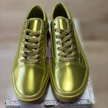VANS 스니커즈 골드 메탈릭 통굽