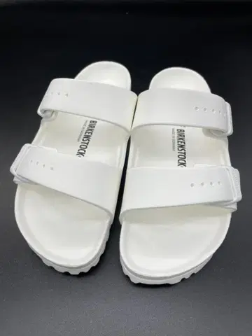 1053 BIRKENSTOCK 샌들 화이트 36 230cm