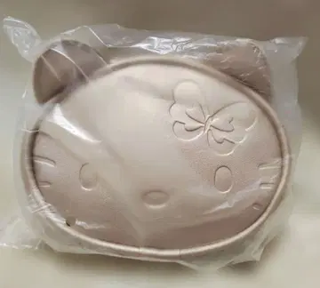 헬로키티 x ANNA SUI 콜라보 파우치 골드 그린 안나수이