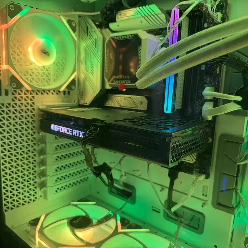 RTX 3050 그래픽카드 판매합니다
