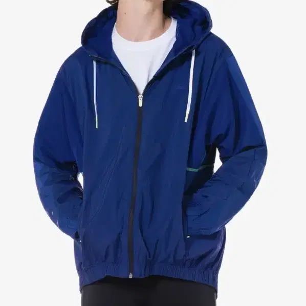 라코스테 경량 바람막이 블루
