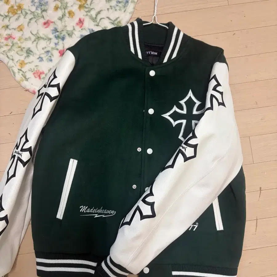 777mih 바시티자켓