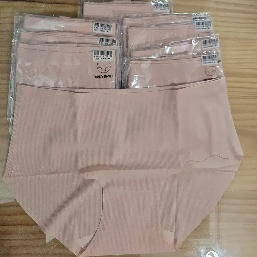 노라인팬티 90사이즈 10장 6000원