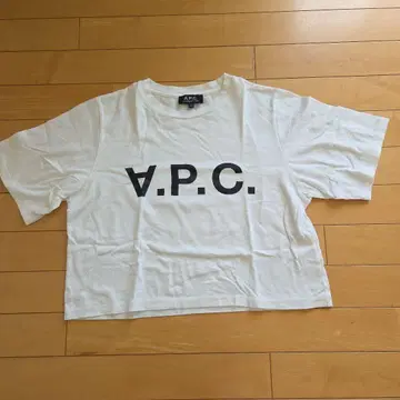 가격 인하했습니다 A.P.C. 티셔츠