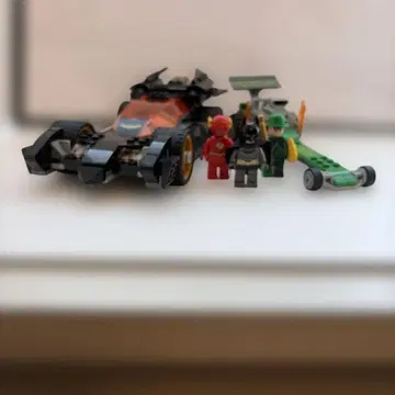 [ 완성품 ] LEGO 배트맨 배트모빌 미니 피규어 세트