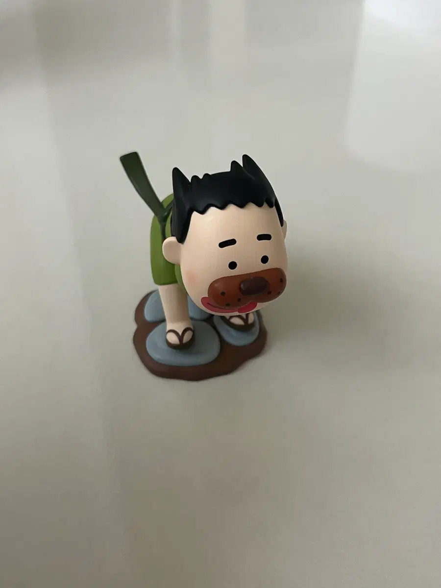 이라스토야 피규어