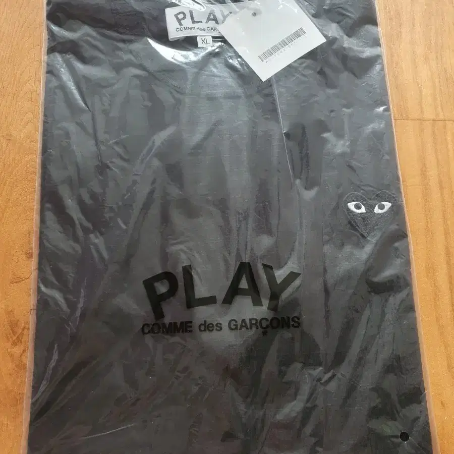 꼼데가르송 플레이 반팔티 블랙 XL